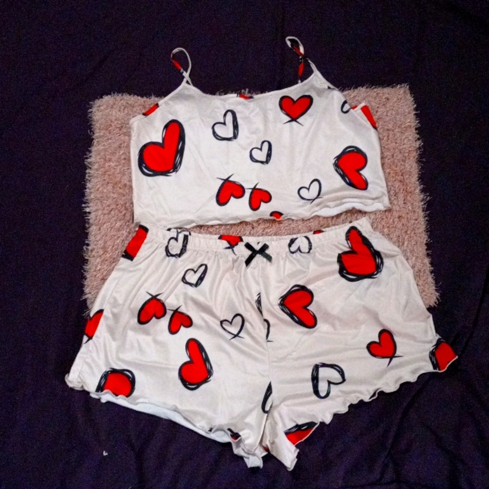 NWT 2 PIECE LOUNGEWEAR